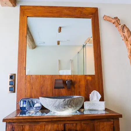 Country house Celler Suites