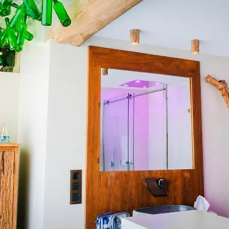 Celler Suites *