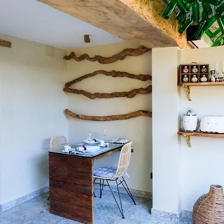 Celler Suites Country house *